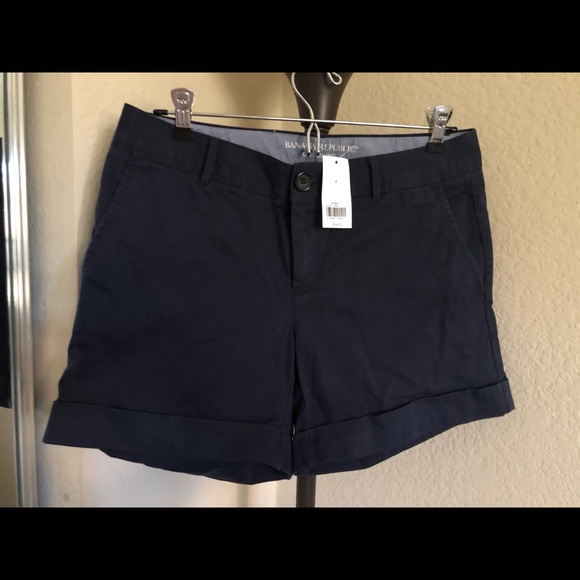 💥 NWT 💥 Navy Banana Republic Shorts - Picture 1 of 2